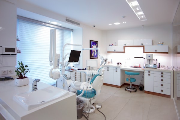 Dentist