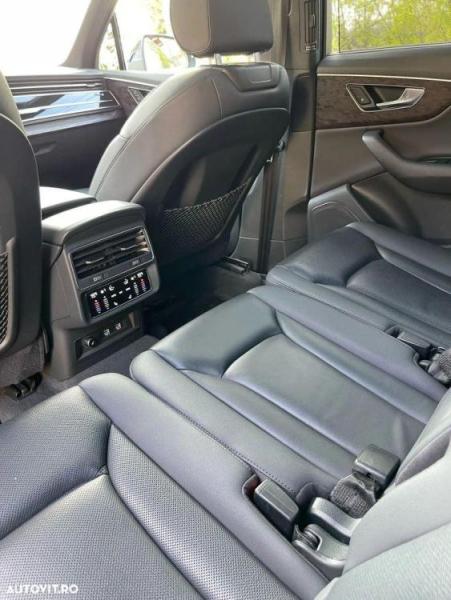 Audi Q7 3.0 55 TFSIe quattro Tiptronic S Line - 5/8