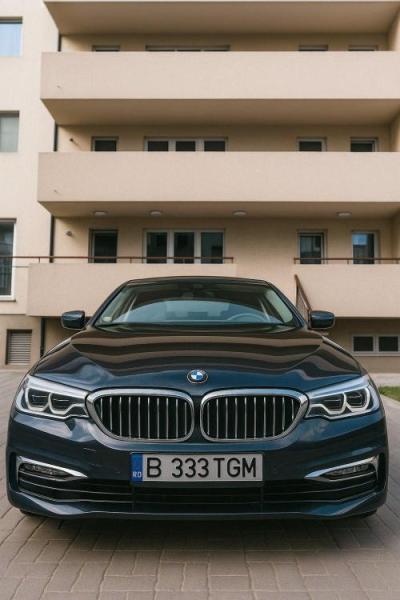 BMW seria 530e iperformance luxury line - 1/8