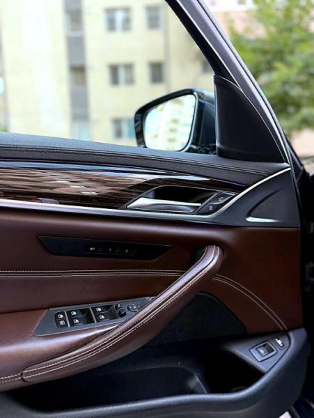 BMW seria 530e iperformance luxury line - 6/8