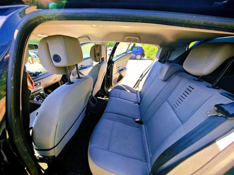 Renault Megane 1.5 dCi, 110 cp, Euro5 Bluetooth, Pilot automat - 4/8