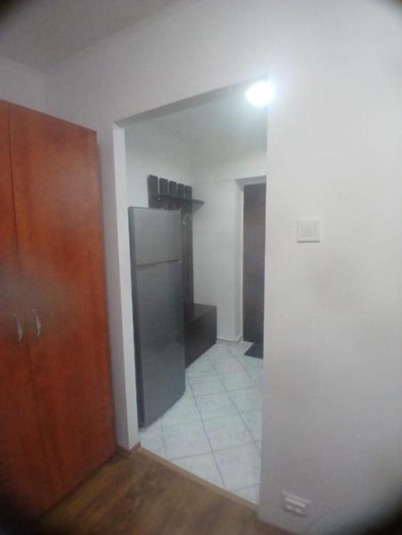 Inchiriere garsoniera Petre Ispirescu - 6/8